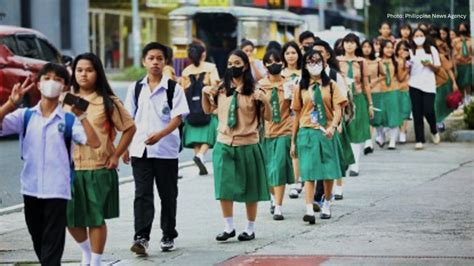 Tamod ng security guard ng school nilunok ng senior high student pinay .